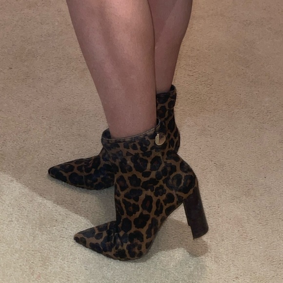 Sole Society So-Simeona Haircalf Leopard Booties - Picture 10 of 12